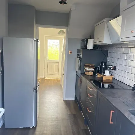 Small Doble, Shared House Filton